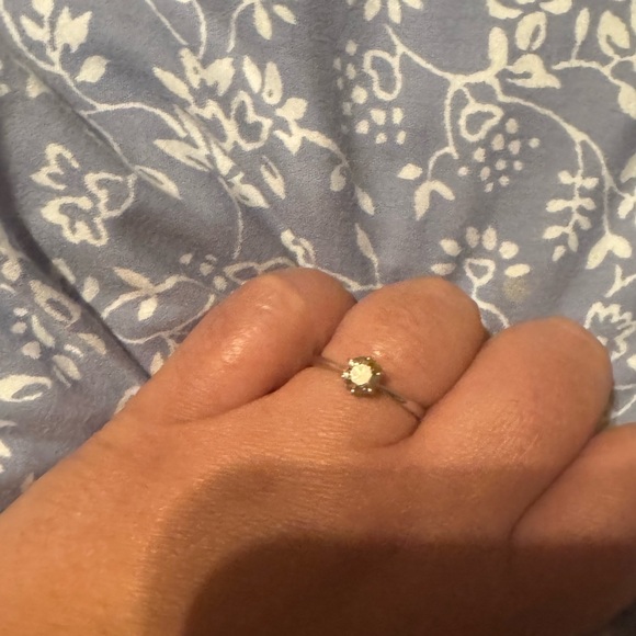 18-carat white gold 1-carat both total 2 carats - Picture 3 of 10